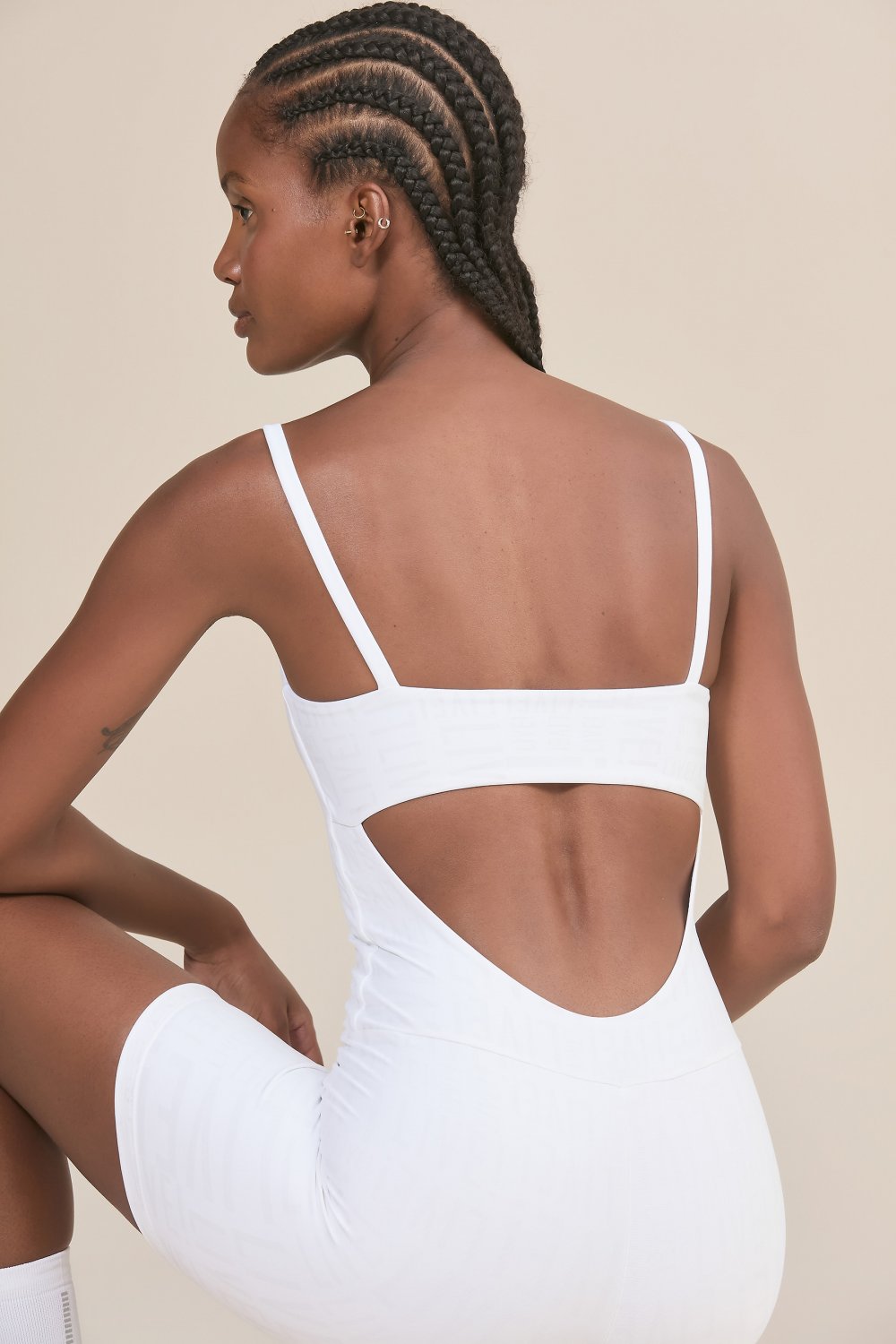 Kit Macaquinho Shorts Sense Pro + Macacão Upfit Tule Power White